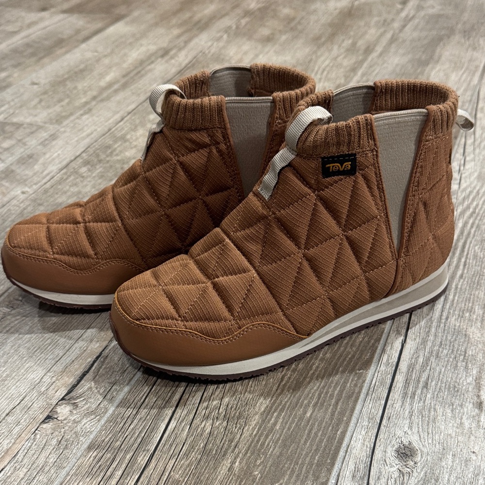 Teva Women's Size 7 ReEmber Mid Lion Tan Brown Ankle Boots - Picture 2 of 7